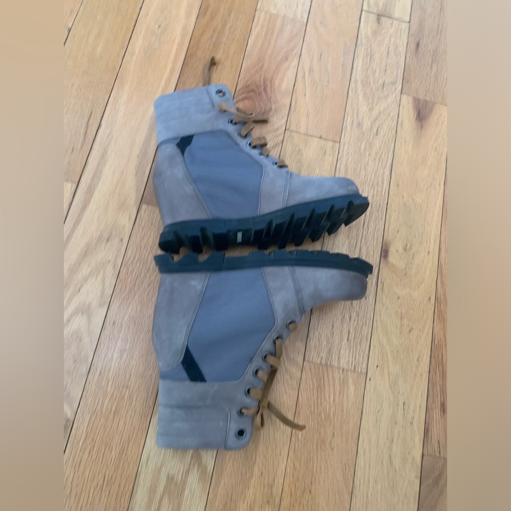 Sorel Lexie Boots Size 8 - Picture 5 of 7